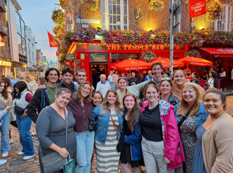 Why Ireland is a great solo travel destination for you